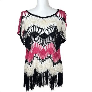 Roz & Ali Black, Pink, and Cream Poncho